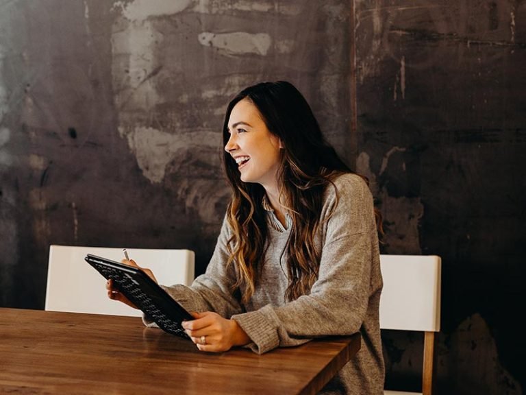 brooke cagle jbwcenourcg unsplash